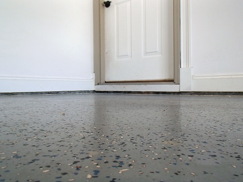 Sinking concrete slab floor Sinking concrete slab floor
